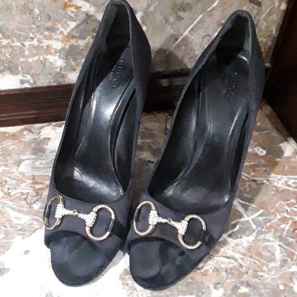 Gucci shoes - Picture 1 of 6